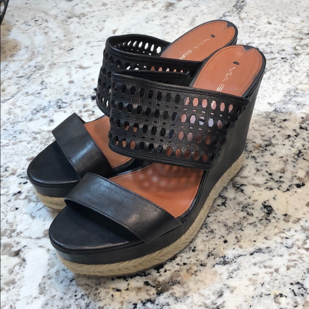 Via spiga wedges